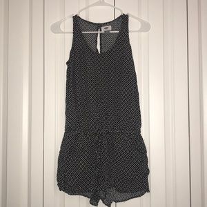 XS navy blue / white patterned romper